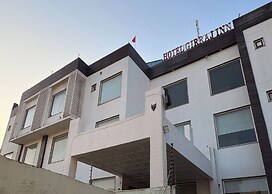 Hotel Girraj Inn