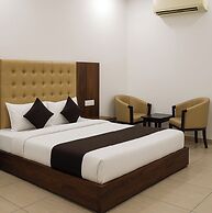 Hotel Girraj Inn