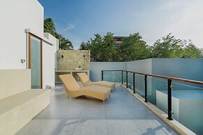 3-bedroom Private pool villa City Sanur