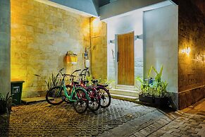 3-bedroom Private pool villa City Sanur
