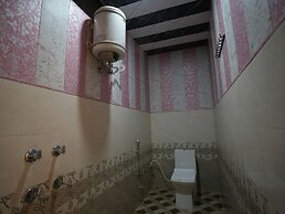 A K Palace