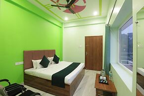 Hotel The Viraj Palace