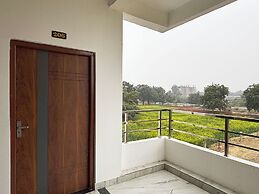 Hotel The Viraj Palace