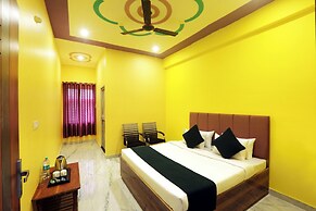 Hotel The Viraj Palace
