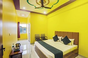 Hotel The Viraj Palace