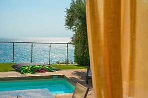 Kalma Villa Tria in Moudania