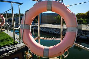 The Homeboat Company Albufeira