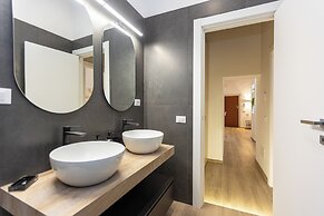Rental in Rome Navona Modern Apartment