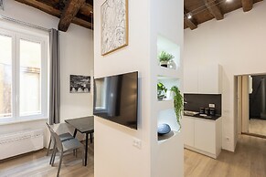 Rental in Rome Navona Modern Apartment