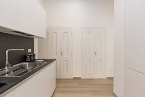 Rental in Rome Navona Modern Apartment