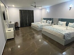 Sunrise Dreamworld Resort