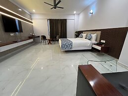 Sunrise Dreamworld Resort