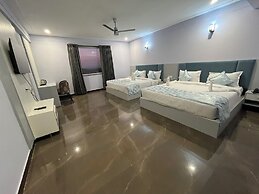 Sunrise Dreamworld Resort