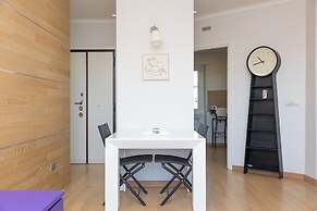 Rental in Rome Pyramid View Apartment
