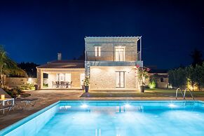 Mateo Stone Villa in Kato Korakiana