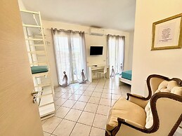 New Naxian Holidays