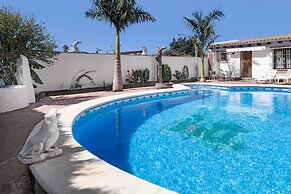 Casa con piscina compartida Conil de 5