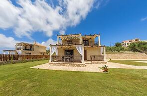 Impeccable 3-bed Villa in Anafonitria