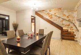 Impeccable 3-bed Villa in Anafonitria