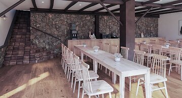 My Rooms Hostel Las Salas. Albergue