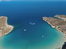 Voulisma Hills