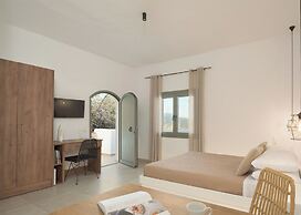 Voulisma Hills