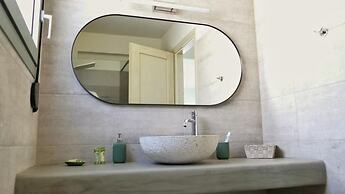 Manifesto Suites