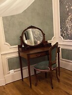 House of Mailly