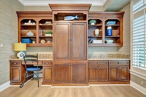 Holmes Beachfront Oasis