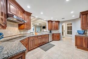 Holmes Beachfront Oasis