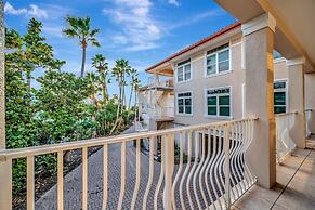 Holmes Beachfront Oasis