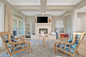 Holmes Beachfront Oasis