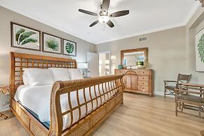 Holmes Beachfront Oasis