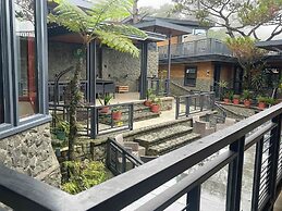 Sunset View Ridge Residences