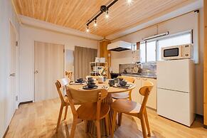 HouseHotel Gotanda