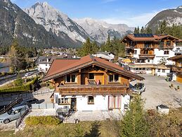 Schickster Mountain Lodge