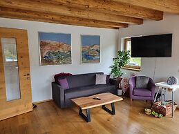 Schickster Mountain Lodge