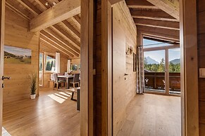 Schickster Mountain Lodge