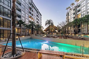 Condo with Full Facilities C255