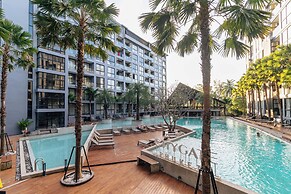Condo with Full Facilities C255