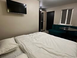 Meridian Hotel
