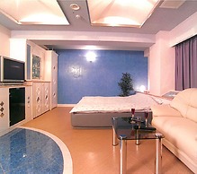 Hotel Queens Court