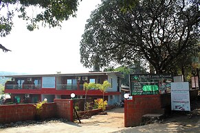 Hotel Green Crystal