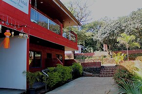 Hotel Green Crystal