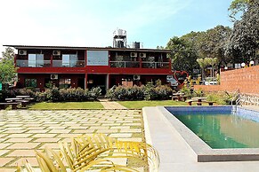 Hotel Green Crystal