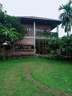 Bua Guest House