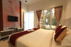 Ozone Hill Resorts