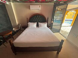 RAJMAHAL HOTEL & RESORT