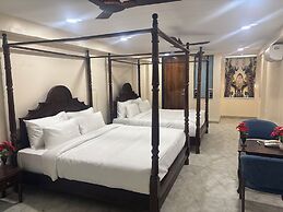 RAJMAHAL HOTEL & RESORT