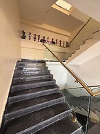 RAJMAHAL HOTEL & RESORT